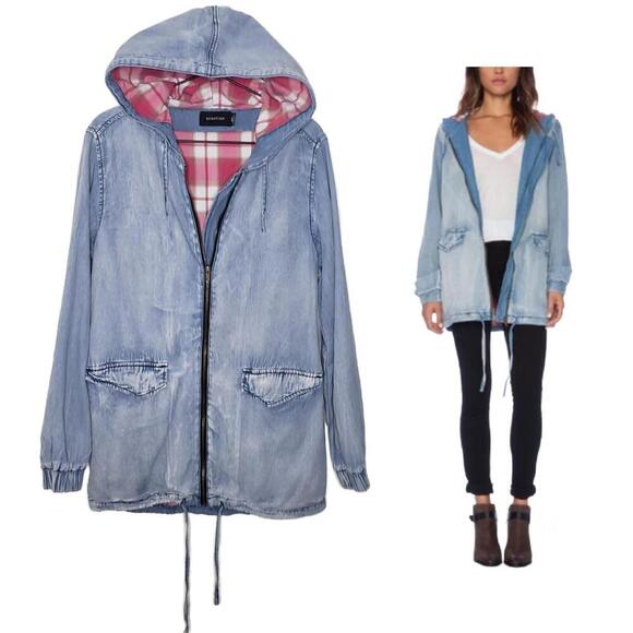 MINKPINK Women's Sz XS/S Hooded Light Wash Slouchy Lined Denim Jacket (1745) - Picture 1 of 7